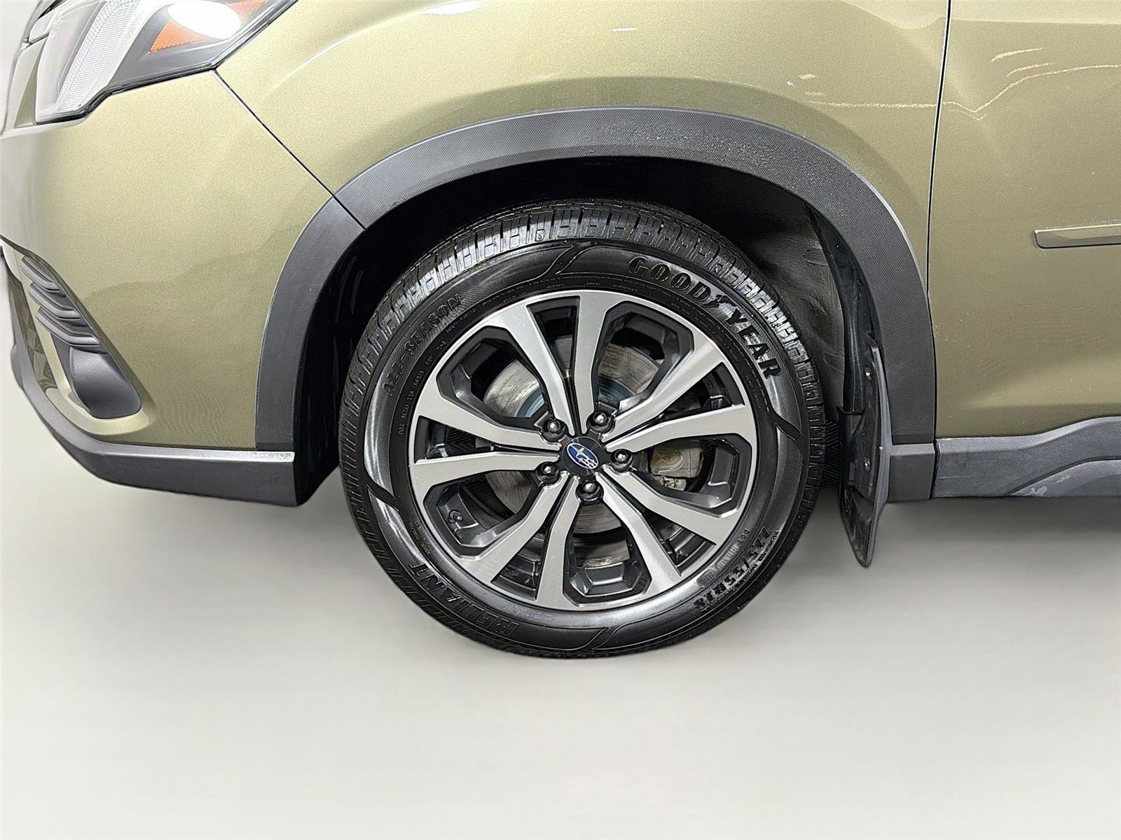 Used 2022 Subaru Forester Limited AWD/4WD image 31