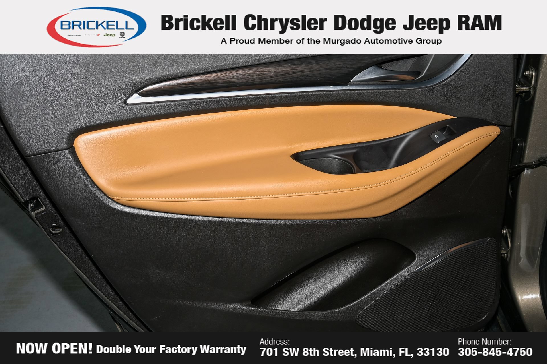 Used 2020 Buick Enclave Essence w/ LPO, Hit The Road Package FWD image 16