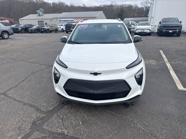 Used 2023 Chevrolet Bolt EUV LT w/ Driver Confidence Package image 4