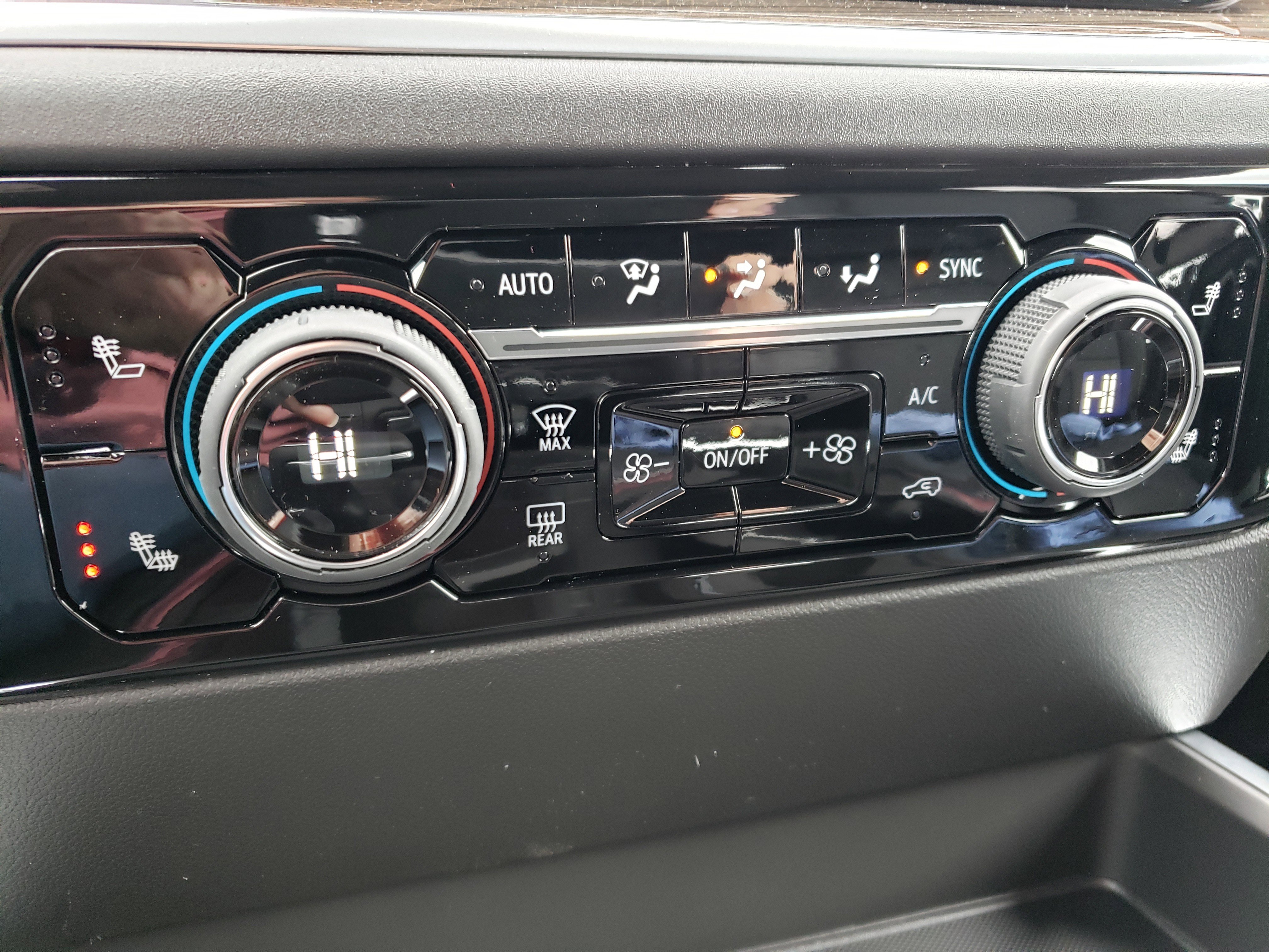 New 2026 Chevrolet Silverado 1500 LT image 22