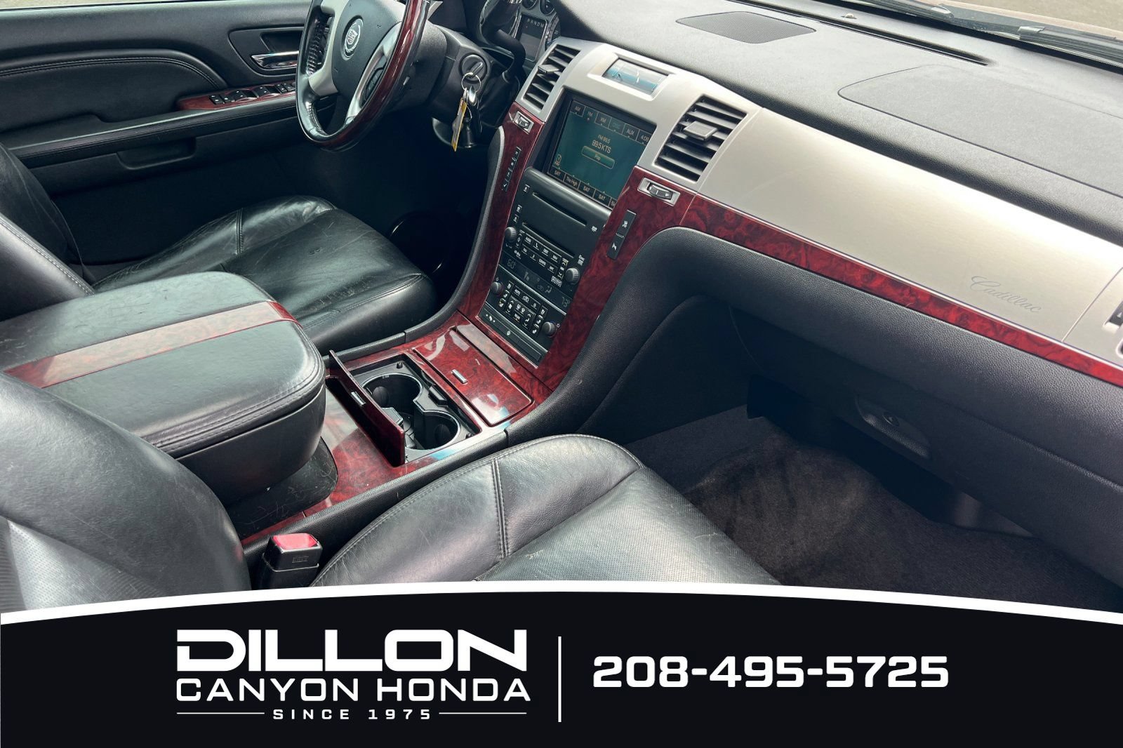Used 2009 Cadillac Escalade AWD image 17