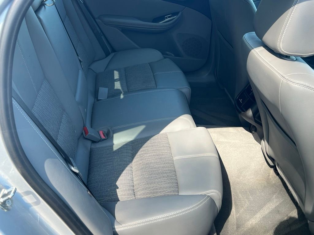 Used 2018 Chevrolet Impala LT w/ LT Convenience Package FWD image 17