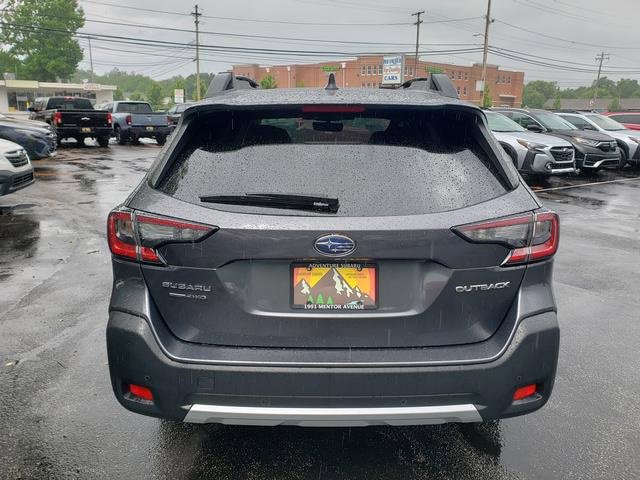 Used 2024 Subaru Outback Limited image 4