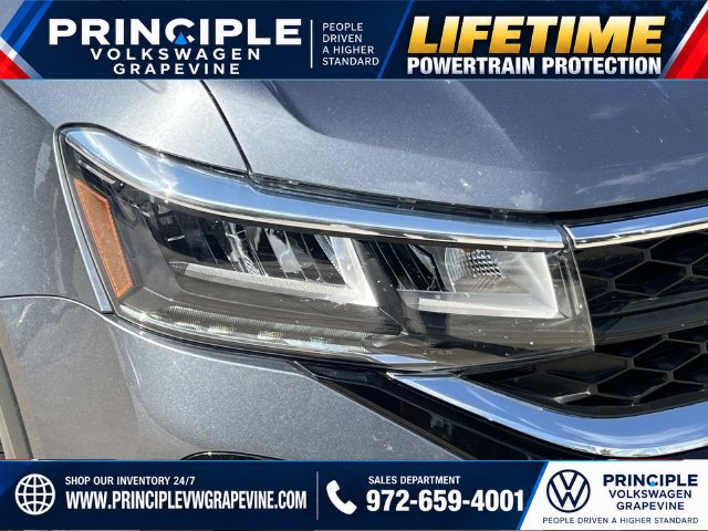 Used 2023 Volkswagen Taos S w/ Driver Assistance Package FWD image 7
