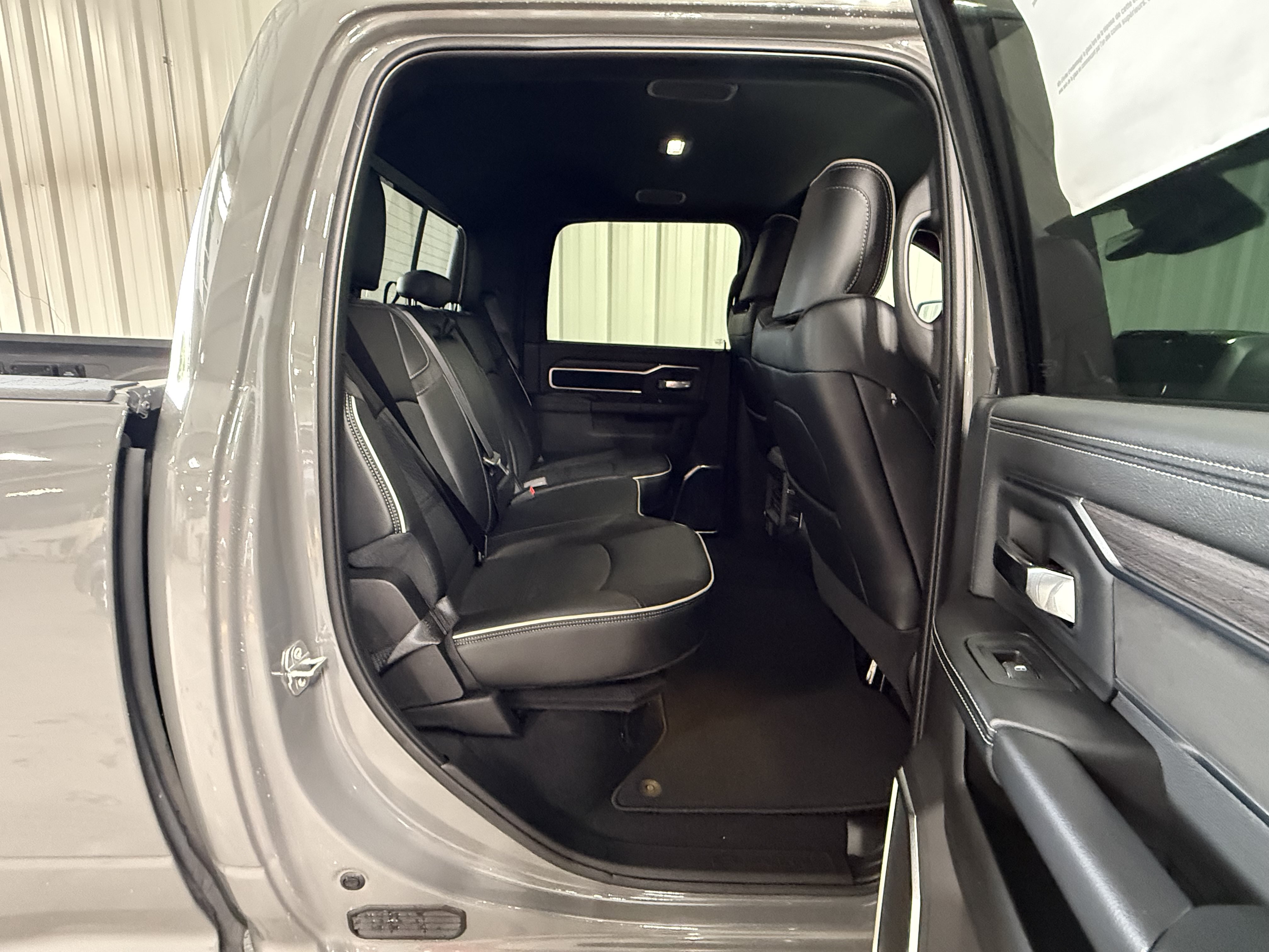 New 2026 RAM 2500 Laramie w/ Night Edition AWD/4WD image 7