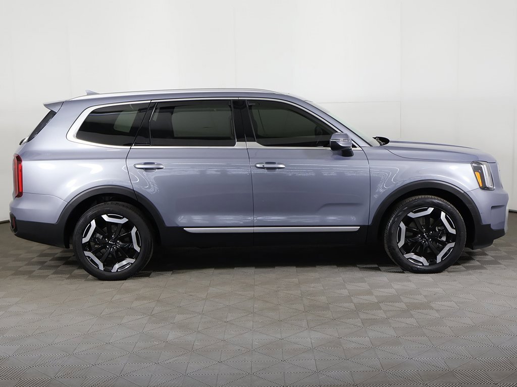 Used 2024 Kia Telluride S w/ S Sunroof Package image 20