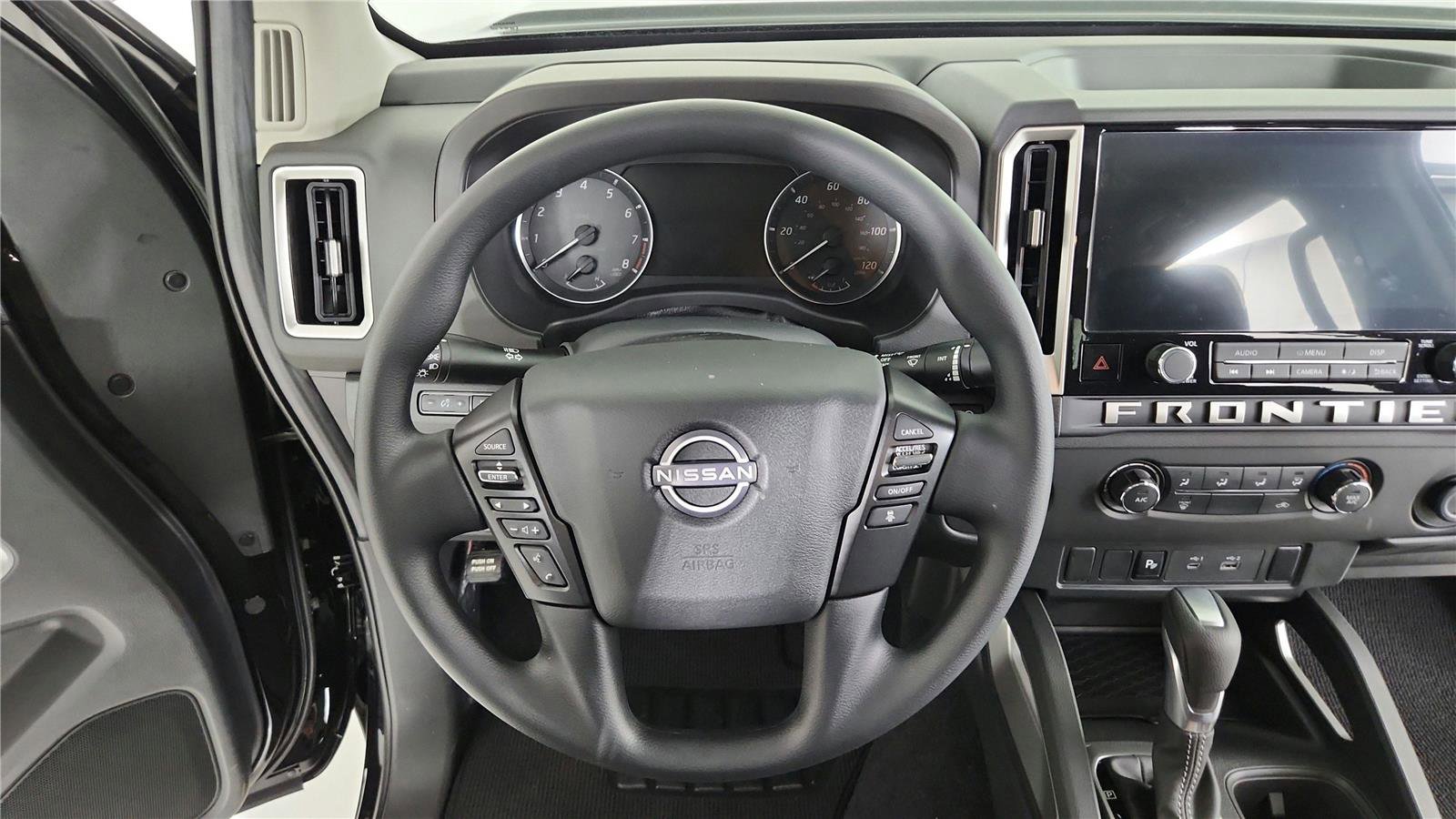 Certified 2025 Nissan Frontier SV image 21