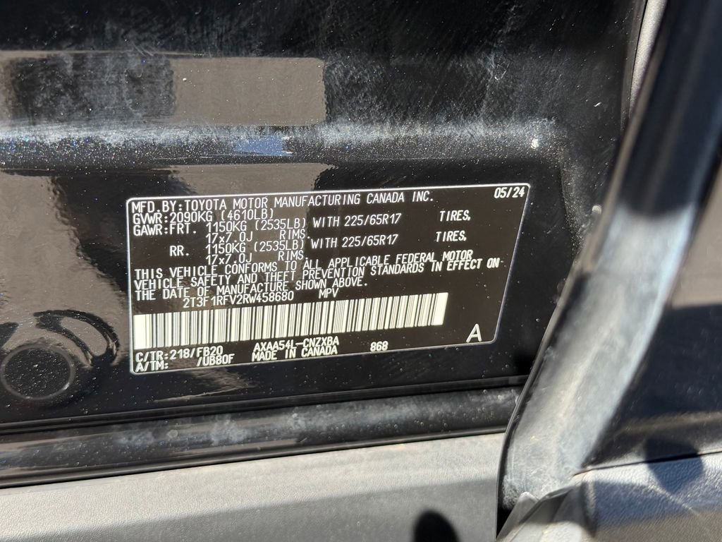 Used 2024 Toyota RAV4 LE AWD/4WD image 28