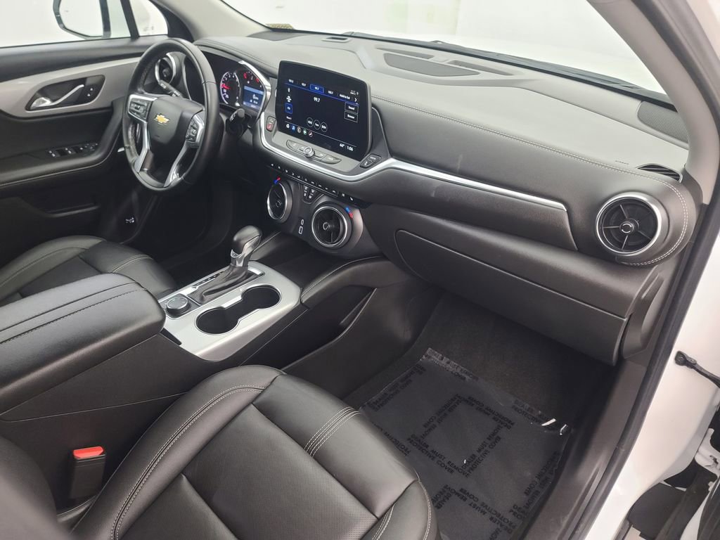 Used 2024 Chevrolet Blazer LT AWD/4WD image 13