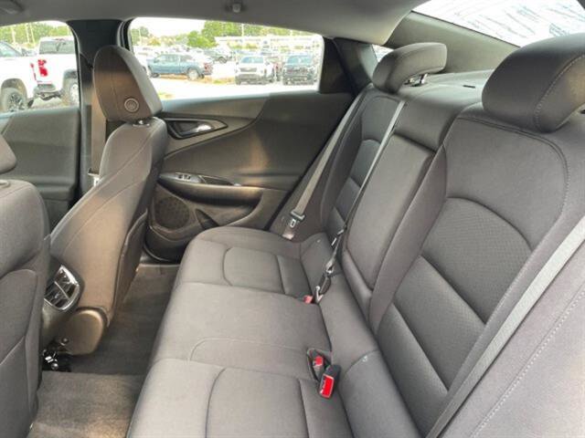Used 2024 Chevrolet Malibu LT image 14