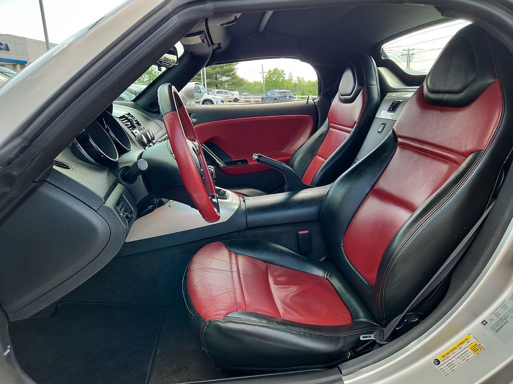 Used 2008 Saturn Sky w/ Premium Trim Package RWD image 17