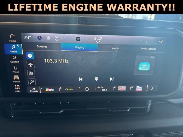Used 2025 Jeep Wrangler Unlimited Rubicon AWD/4WD image 18
