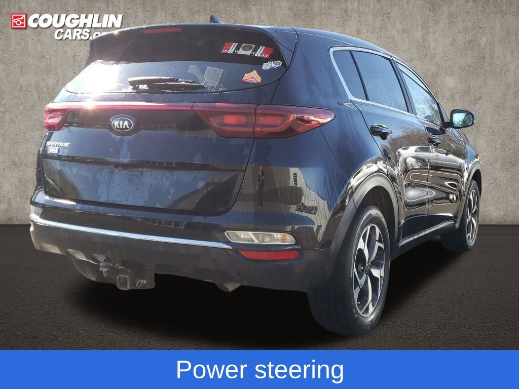 Used 2022 Kia Sportage LX image 9