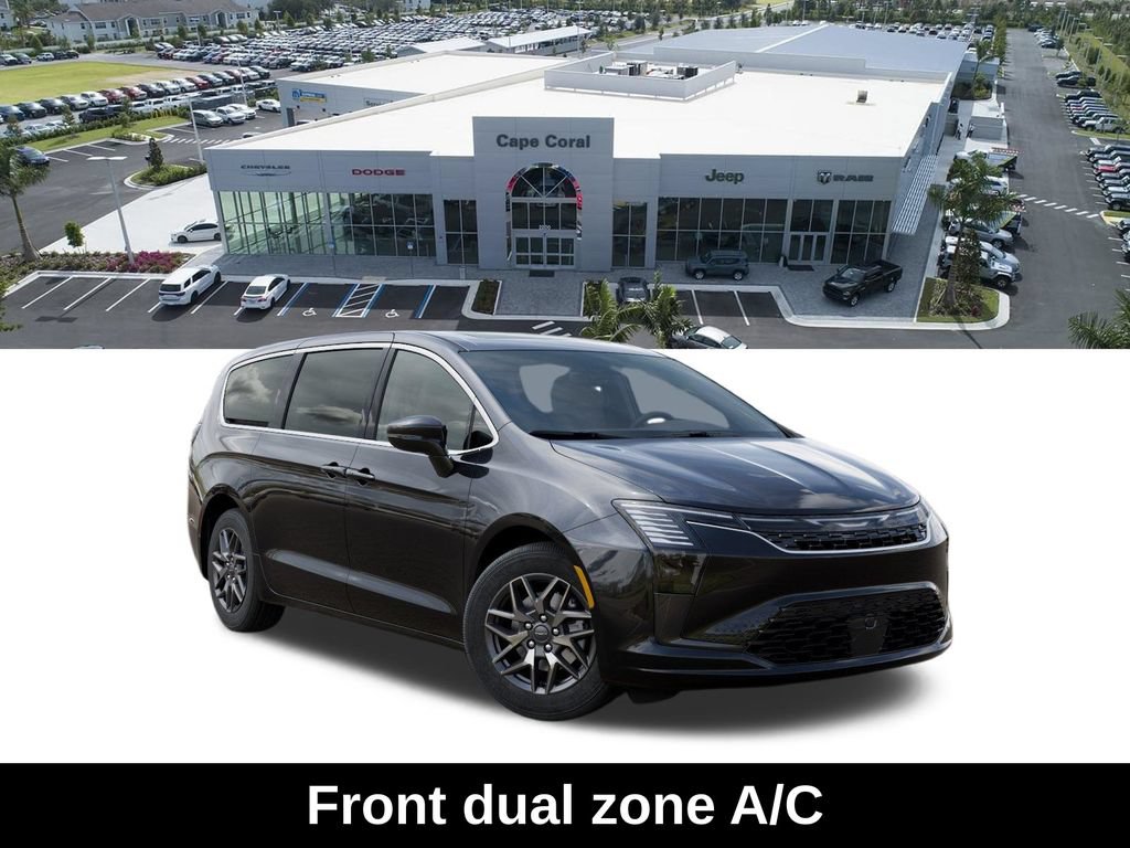 New 2027 Chrysler Pacifica Limited FWD image 5