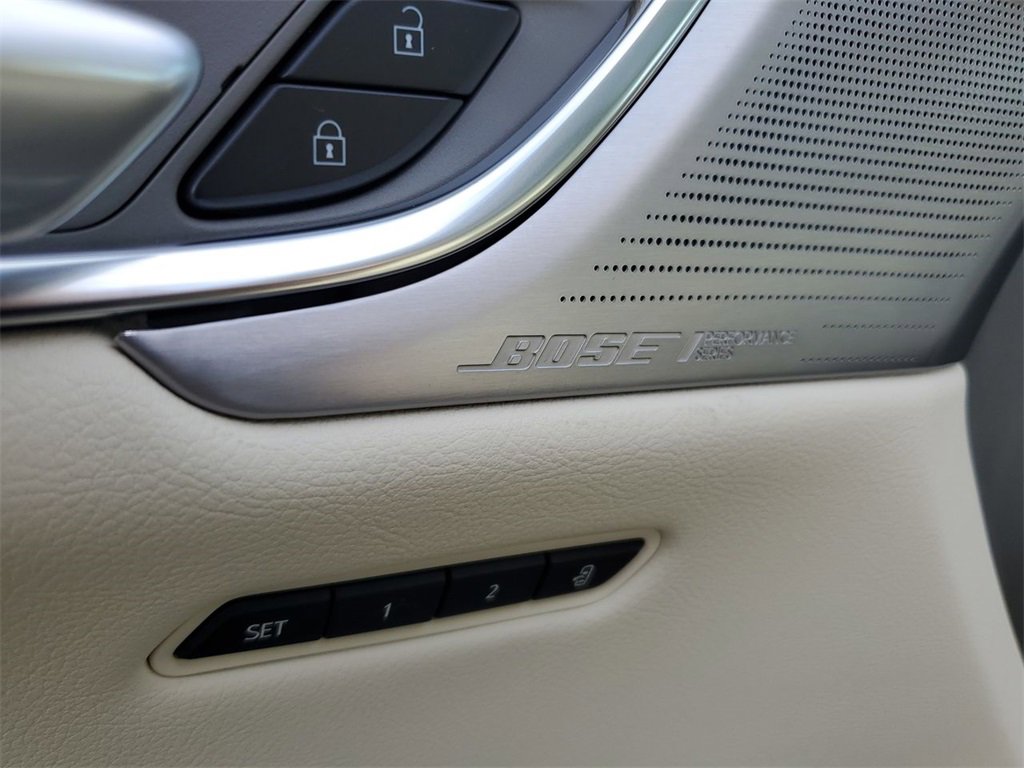 New 2025 Cadillac XT5 Premium Luxury w/ Technology Package image 25