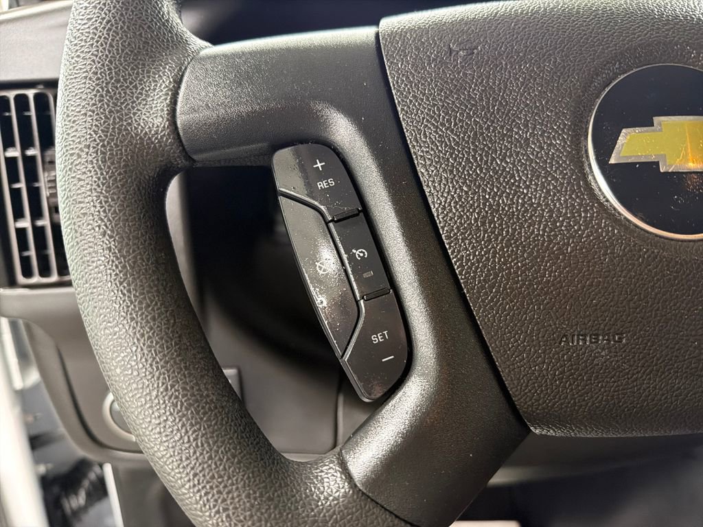 Used 2020 Chevrolet Express 3500 LT w/ LT Preferred Equipment Group image 18