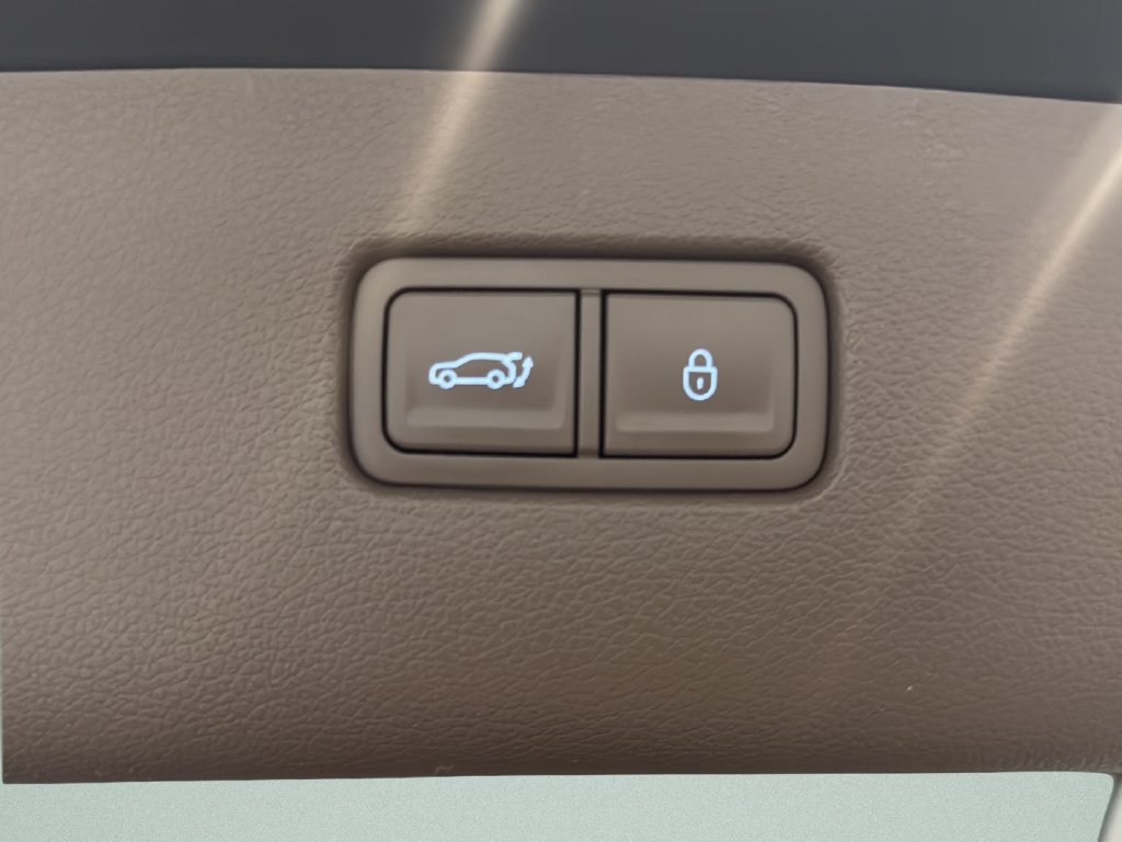 Certified 2024 Genesis GV80 3.5T w/ Prestige Package AWD/4WD image 16