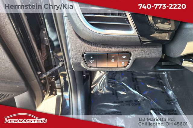 Used 2022 Kia Seltos EX AWD/4WD image 16