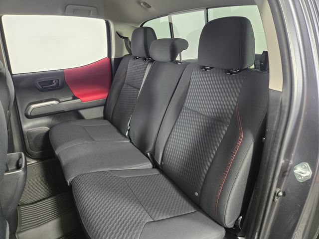 Used 2022 Toyota Tacoma SR5 AWD/4WD image 16