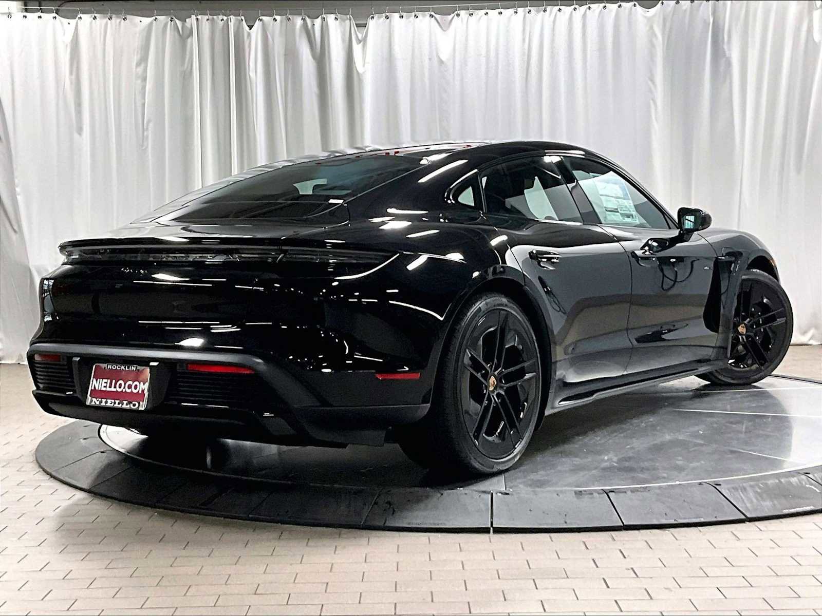 New 2026 Porsche Taycan image 7