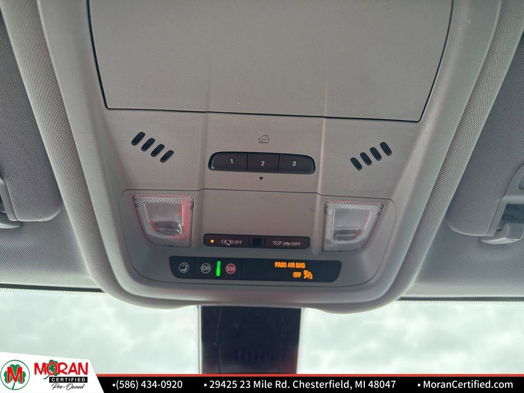 Used 2021 GMC Terrain SLT w/ Elevation Edition image 24