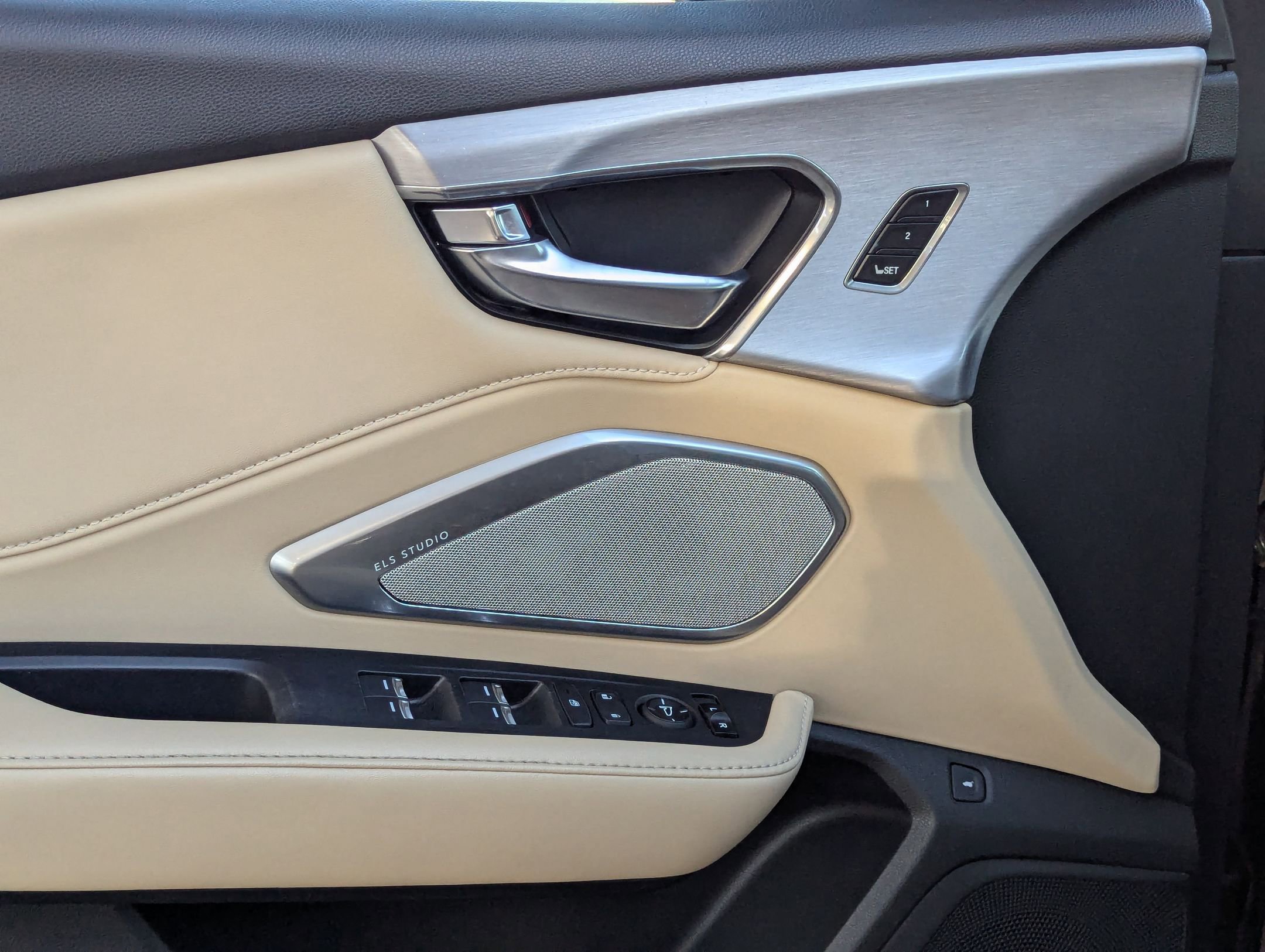 Used 2019 Acura RDX FWD w/ Technology Package image 12