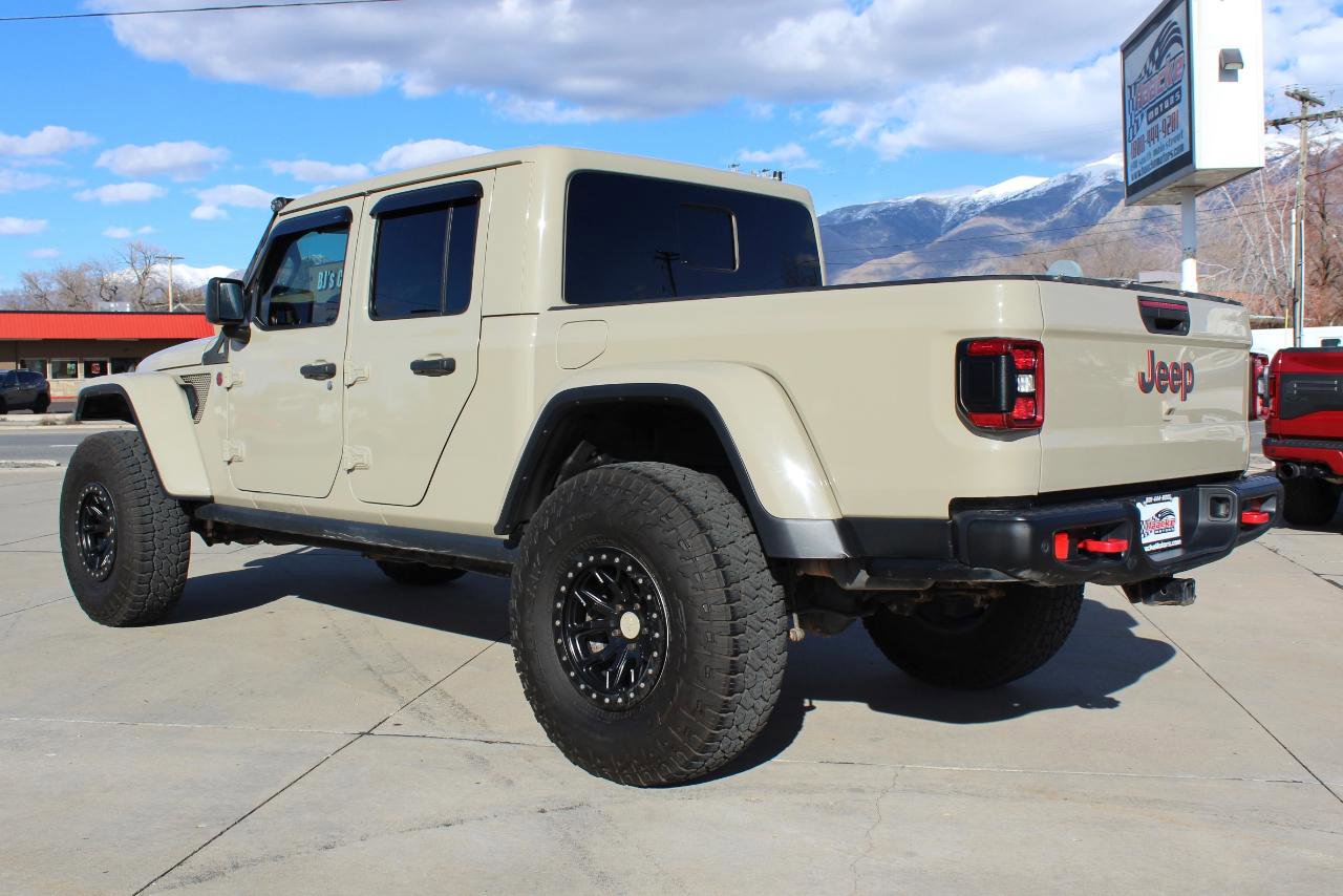Used 2020 Jeep Gladiator Rubicon AWD/4WD image 16