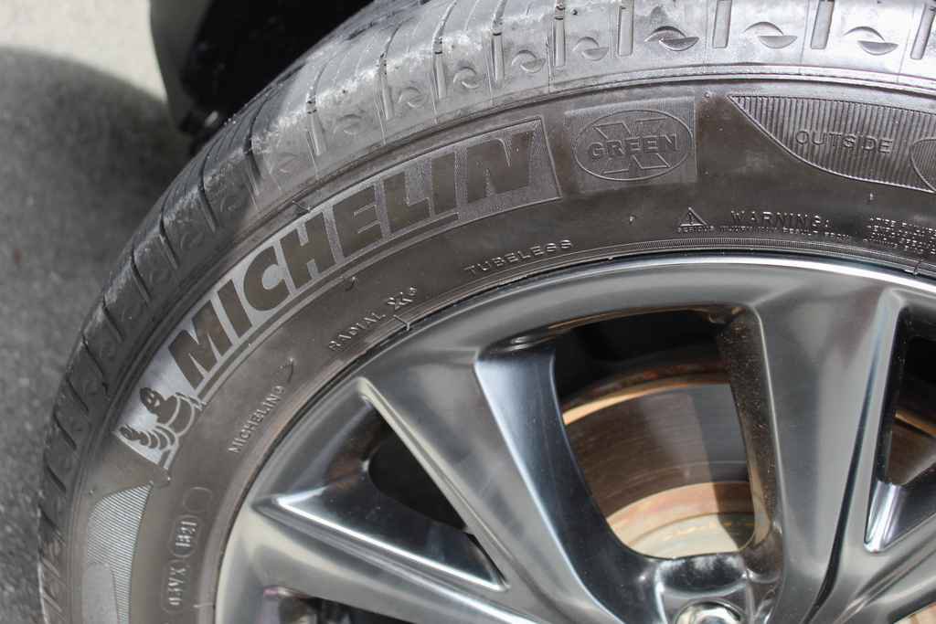 Used 2017 Hyundai Santa Fe Sport FWD image 36