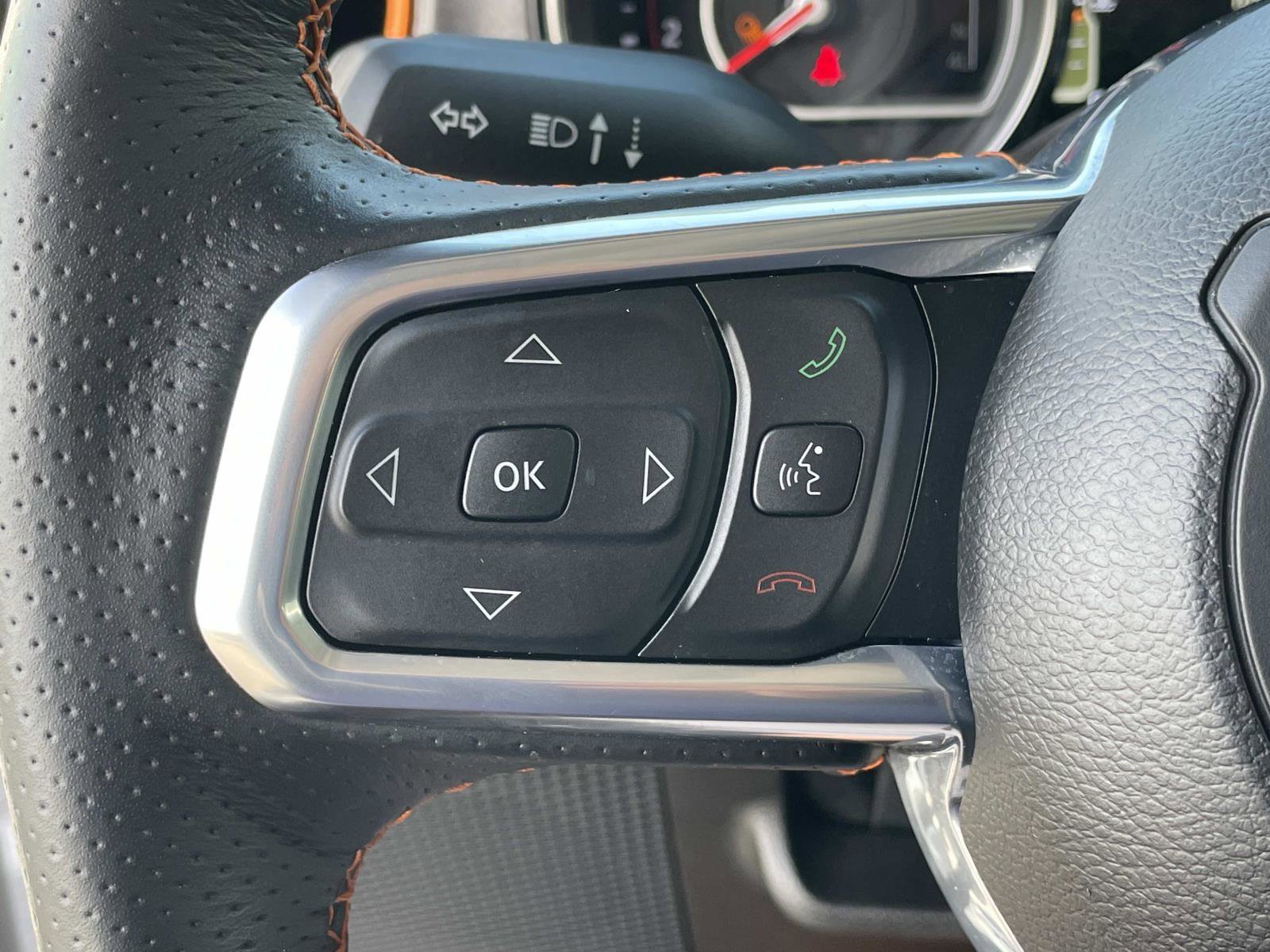 Used 2022 Jeep Gladiator Mojave w/ LED Lighting Group image 8