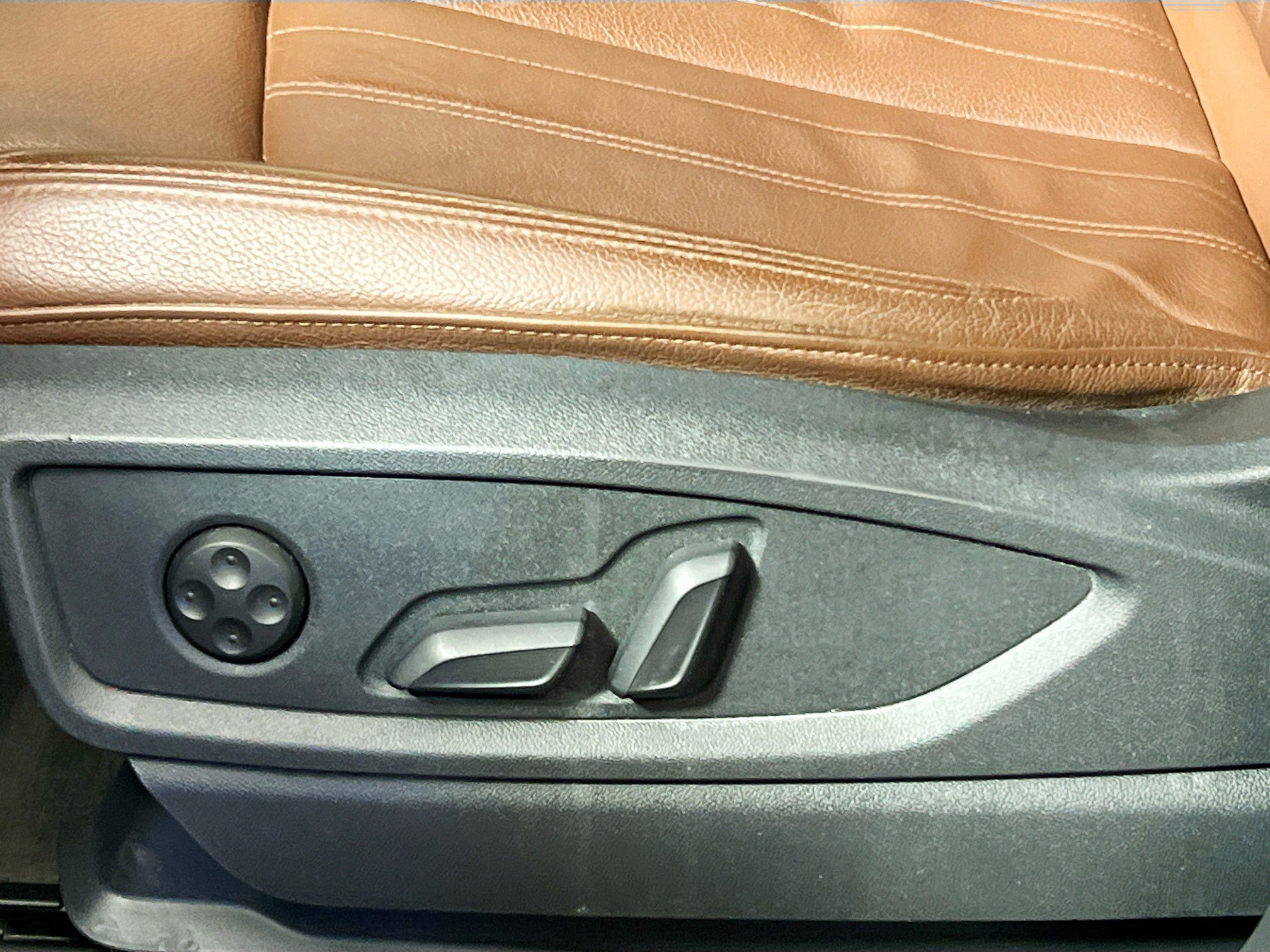 Used 2019 Audi Q5 2.0T Premium Plus image 15