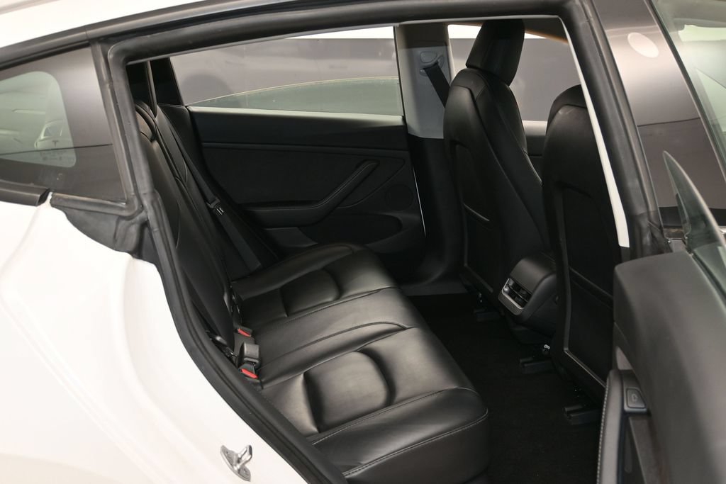 Used 2021 Tesla Model 3 Standard Range Plus RWD image 28