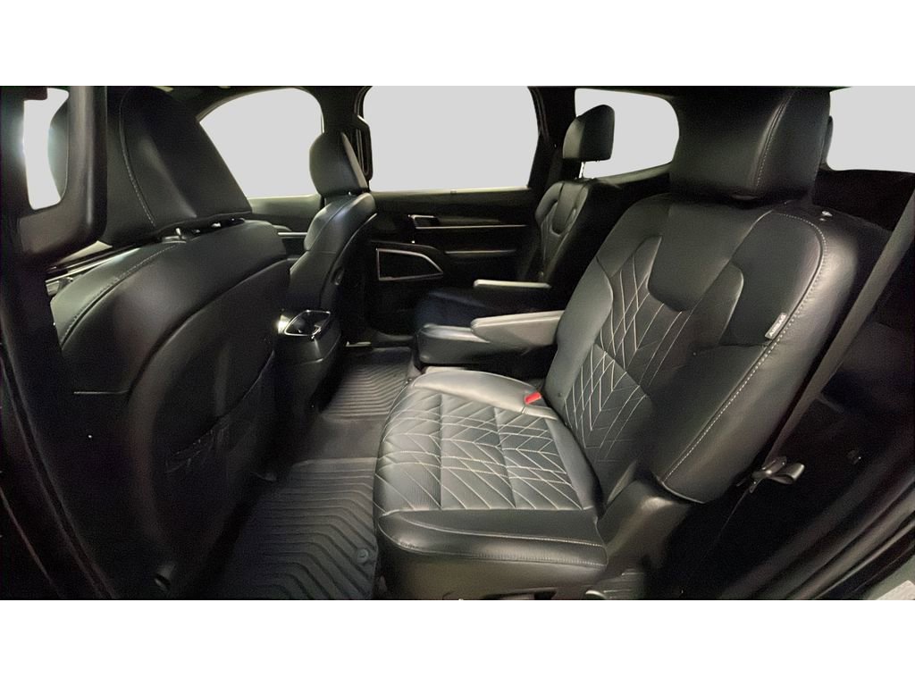 Used 2024 Kia Telluride EX X-Line AWD/4WD image 16