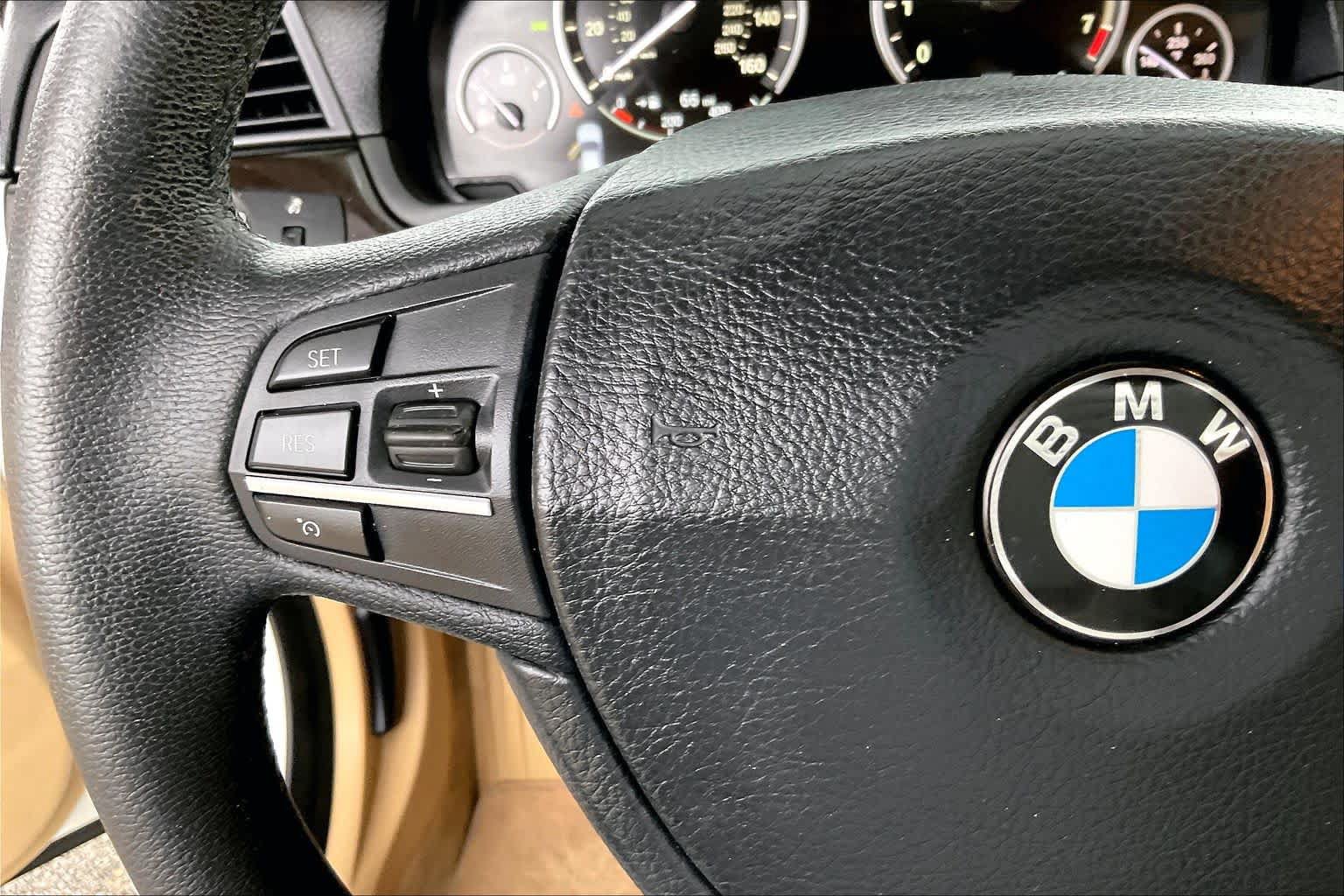 Used 2014 BMW 528i Sedan RWD image 21