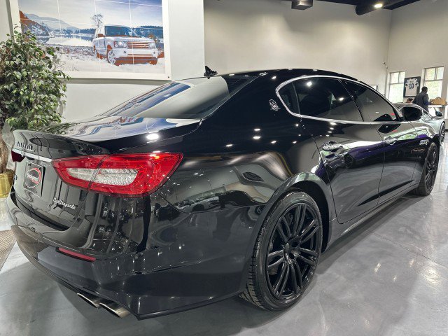 Used 2018 Maserati Quattroporte S Q4 AWD/4WD image 18