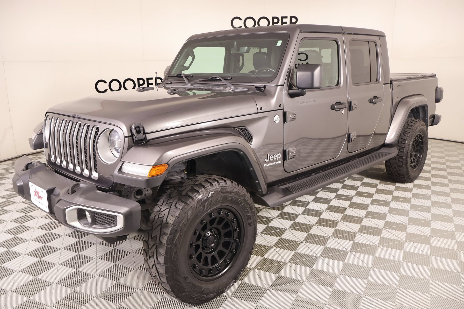 Used 2022 Jeep Gladiator Overland w/ Popular Equipment Package AWD/4WD image 10