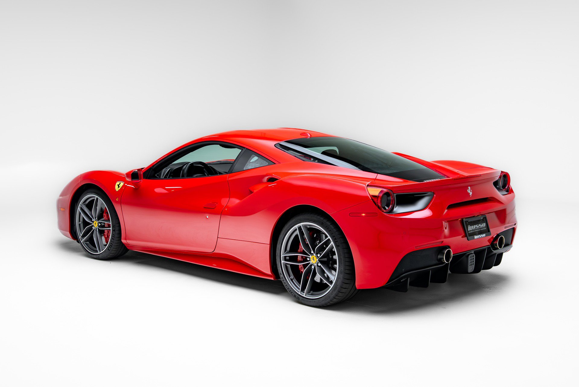Used 2018 Ferrari 488 GTB image 29