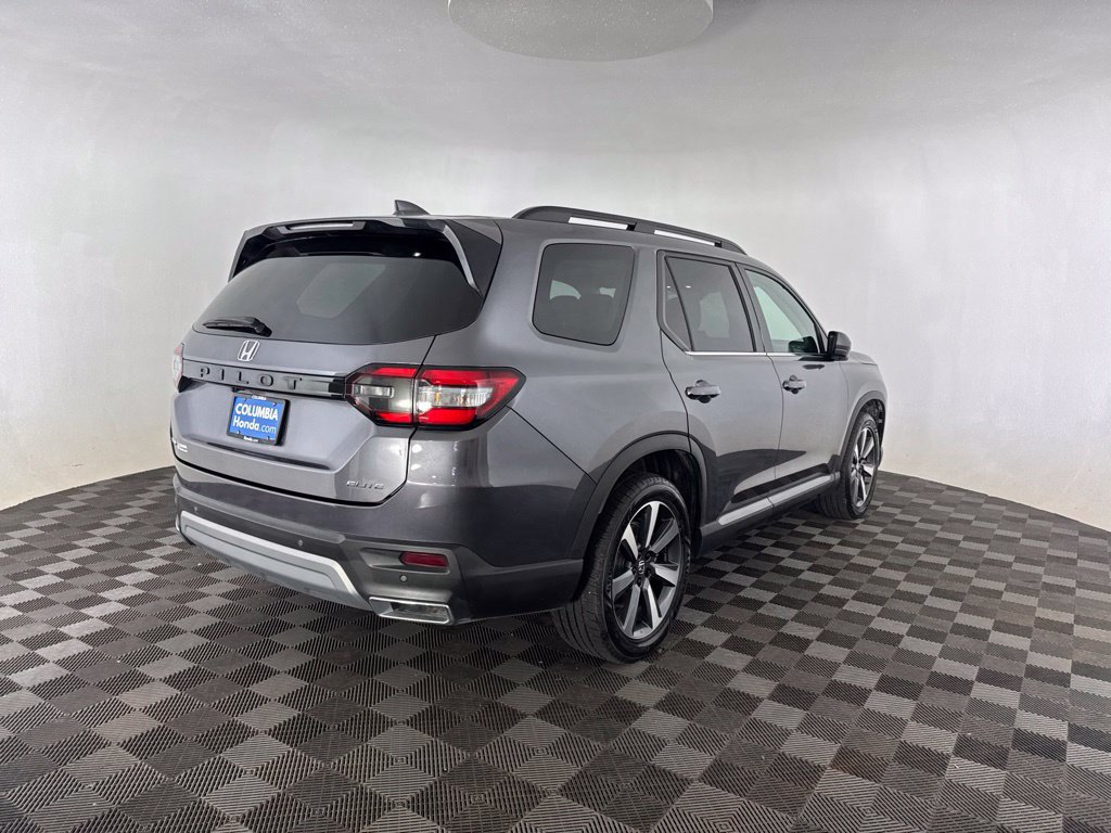 Used 2023 Honda Pilot Elite image 7