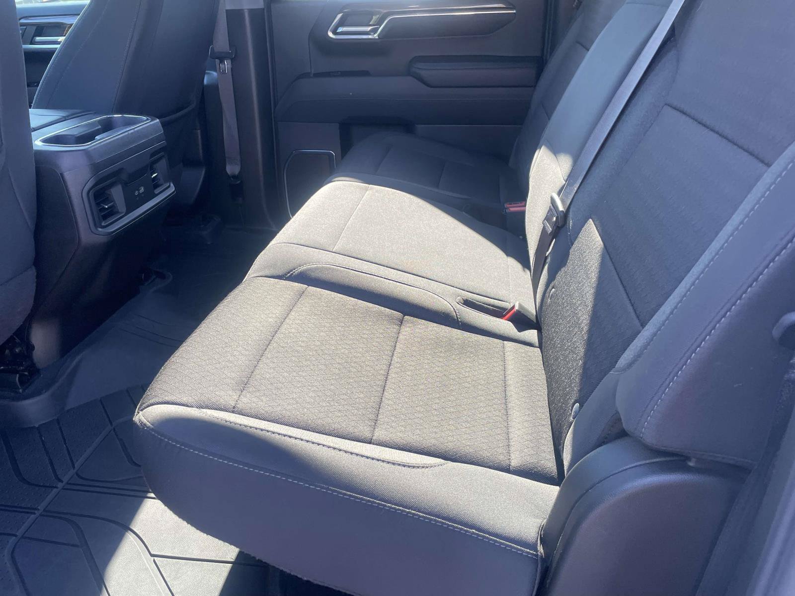 Used 2024 Chevrolet Silverado 1500 RST w/ Convenience Package II RWD image 10