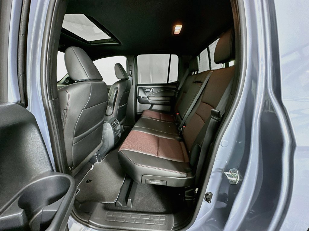 Used 2023 Honda Ridgeline Black Edition image 25