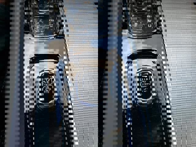 New 2024 Volvo S60 B5 Plus image 11