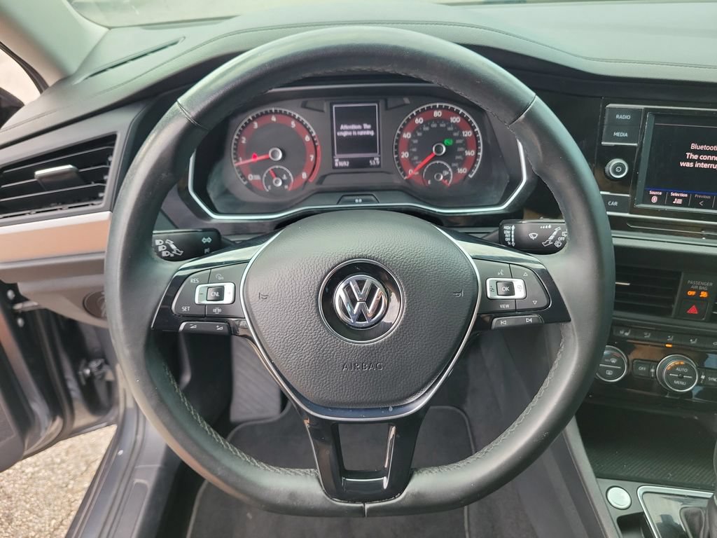 Used 2019 Volkswagen Jetta SE w/ Cold Weather Package FWD image 22