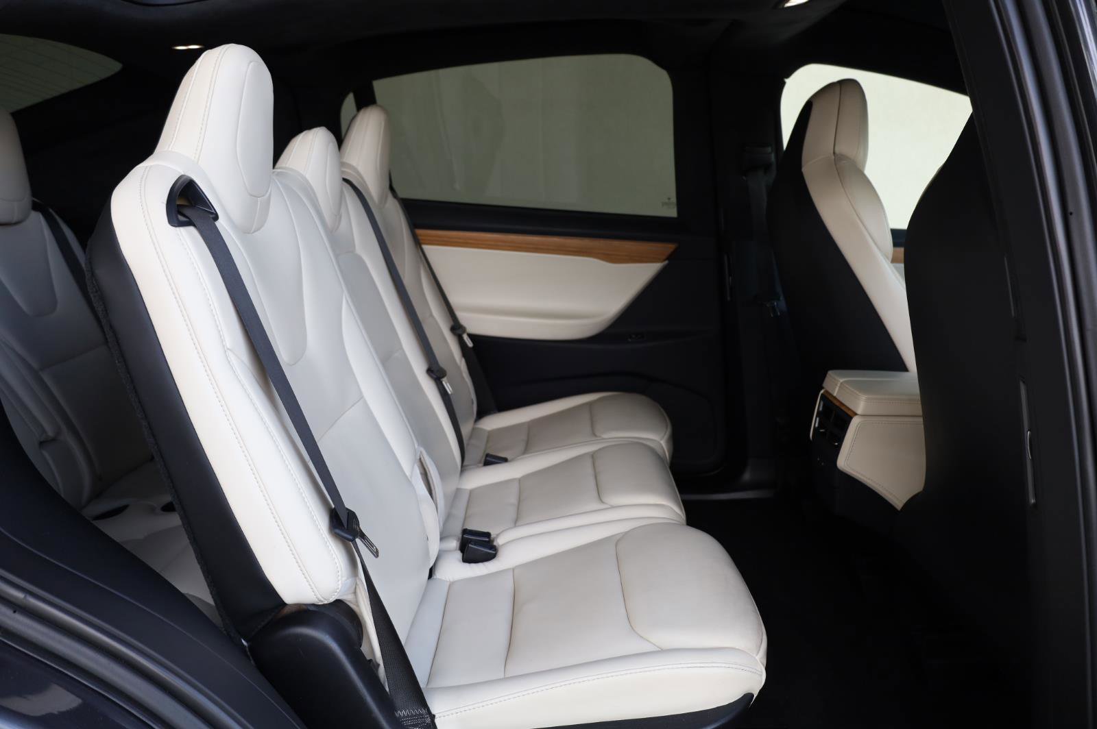 Used 2019 Tesla Model X Long Range AWD/4WD image 24