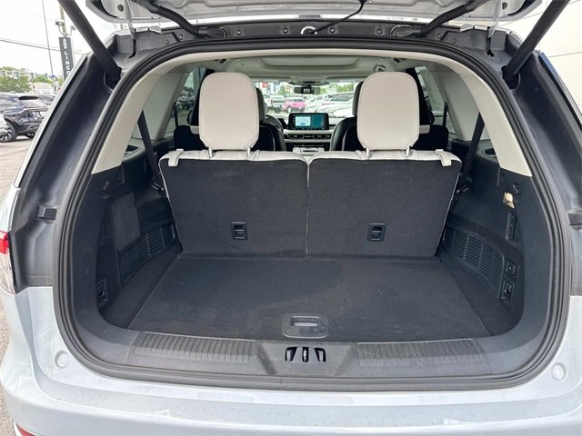 New 2025 Lincoln Aviator Reserve image 11