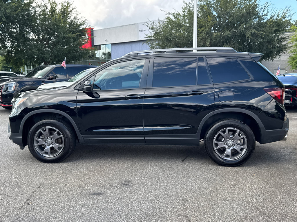 Used 2024 Honda Passport TrailSport image 11