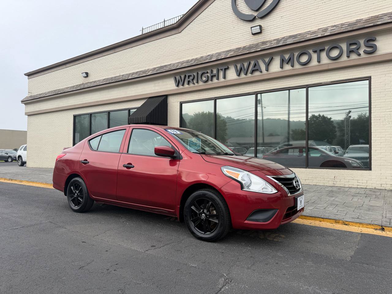 Used 2019 Nissan Versa S Plus FWD image 1