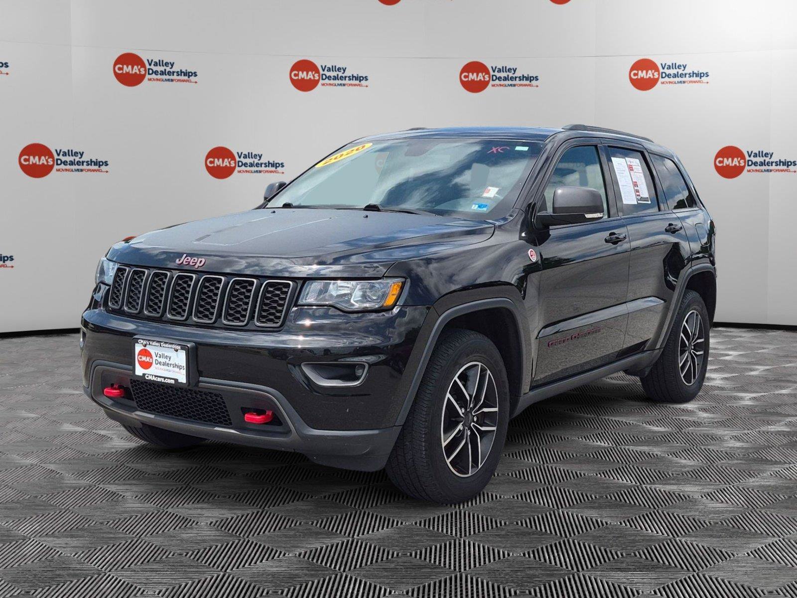 Used 2020 Jeep Grand Cherokee Trailhawk AWD/4WD image 1
