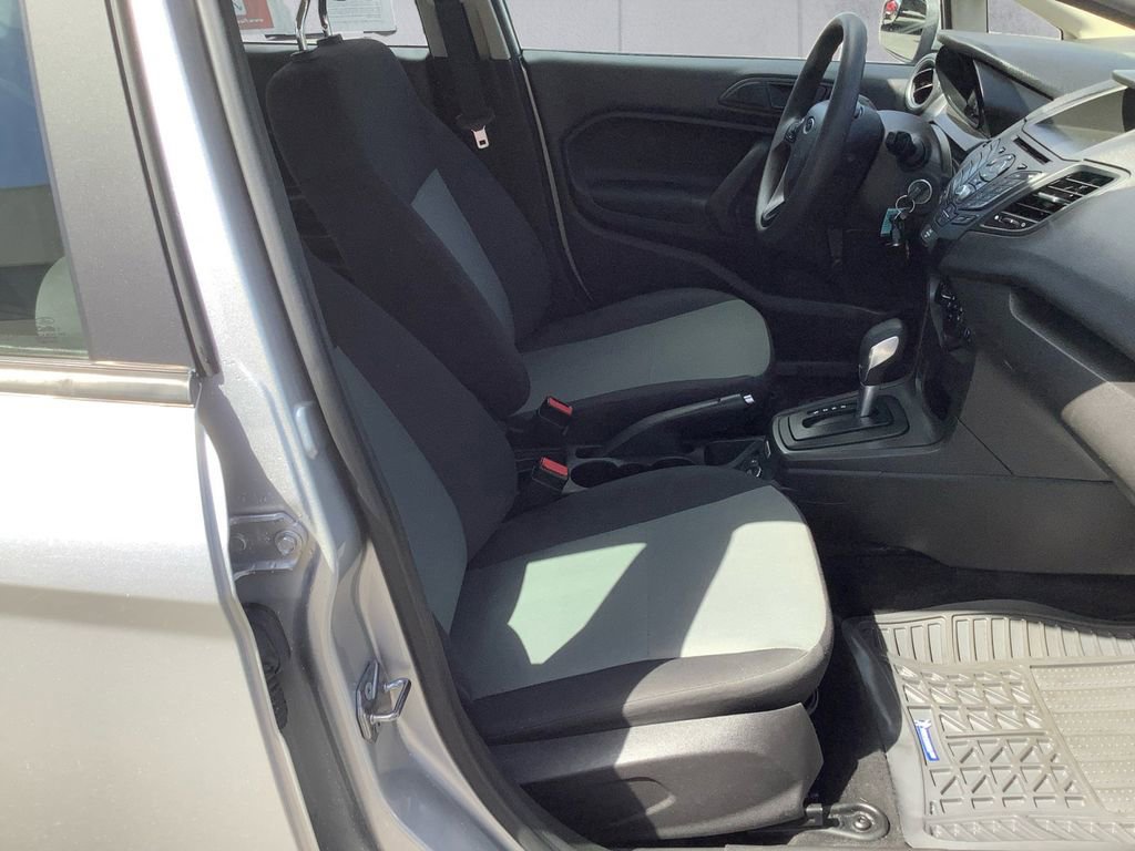Used 2017 Ford Fiesta S image 14