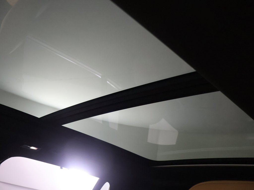 Used 2024 Volvo XC90 B6 Ultimate w/ Protection Package Premier image 26