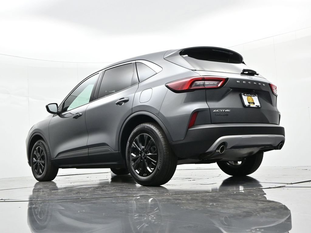 Used 2024 Ford Escape Active w/ Cold Weather Package image 24