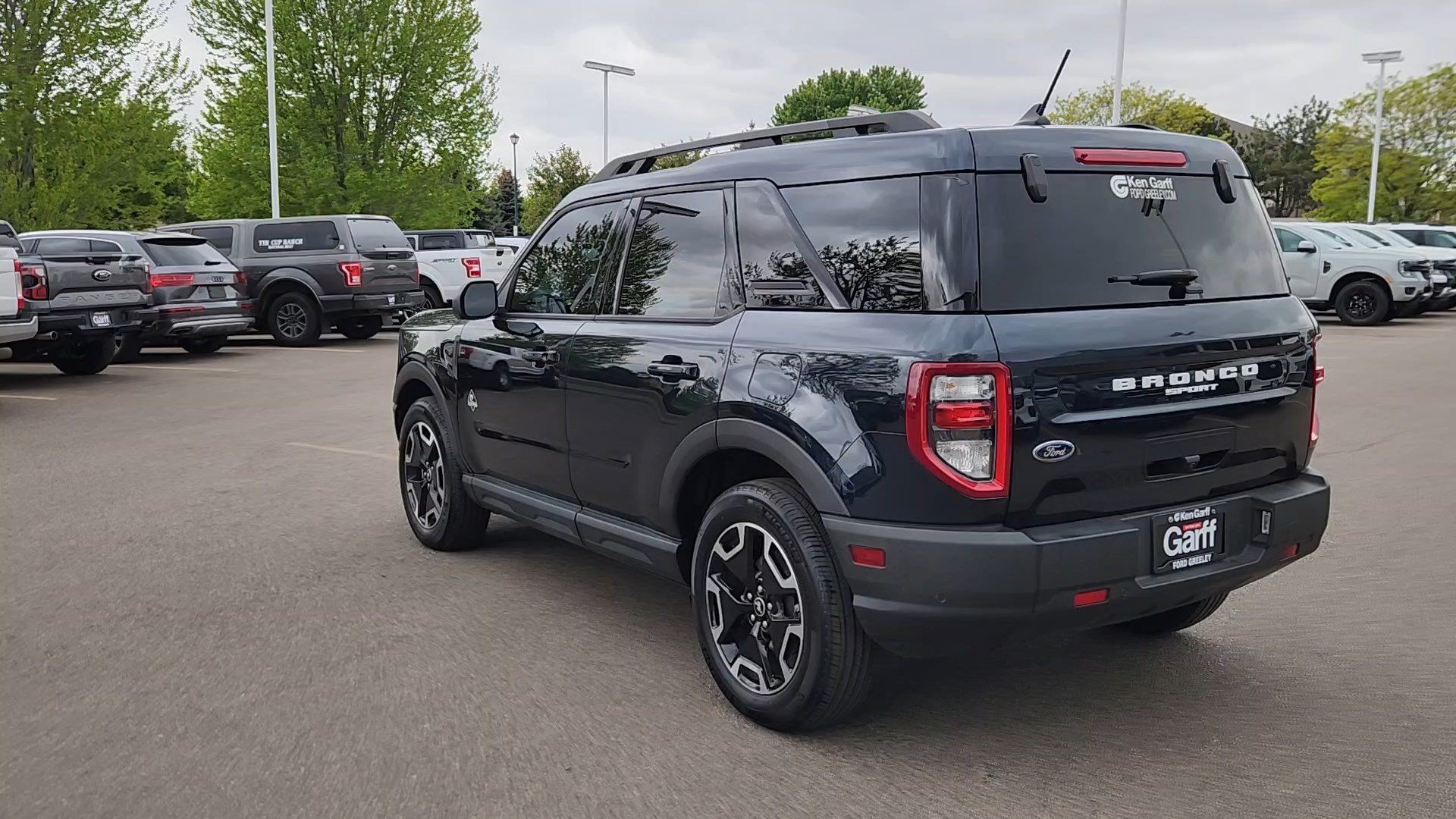 Used 2023 Ford Bronco Sport Outer Banks w/ Tech Package AWD/4WD image 19